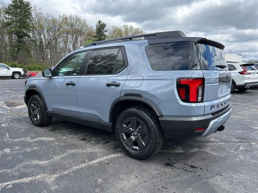 Modern Steel Metallic 2026 Honda Passport RTL U