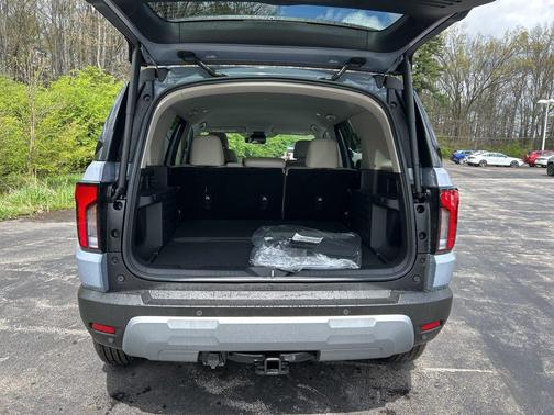 Modern Steel Metallic 2026 Honda Passport RTL U