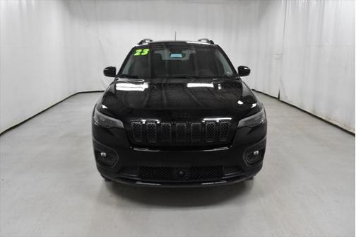 2023 Jeep Cherokee Altitude