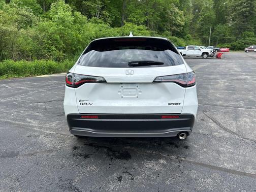 Platinum 2026 Honda HR-V AWD Sport