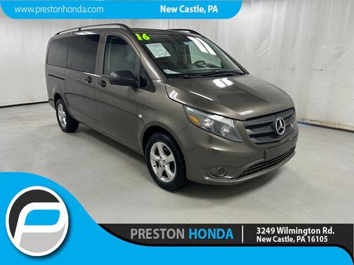 2016 Mercedes-Benz Metris Base