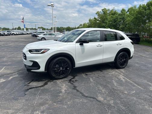 Platinum 2026 Honda HR-V AWD Sport