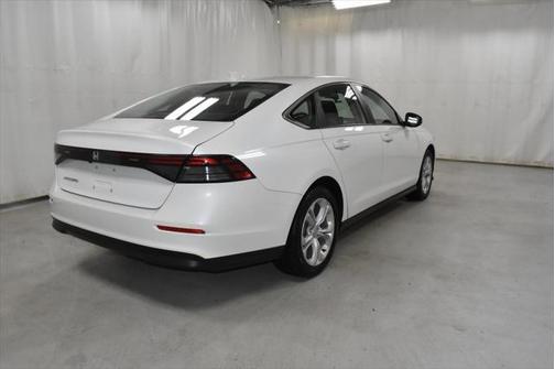 2023 Honda Accord LX 1.5T