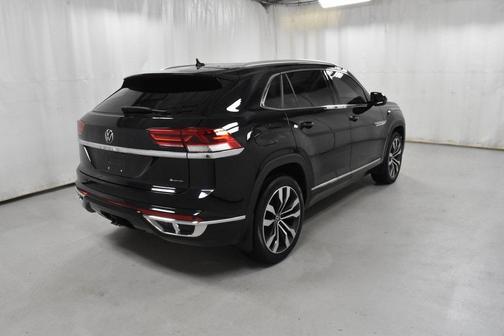 2023 Volkswagen Atlas Cross Sport 3.6L V6 SEL Premium R-Line