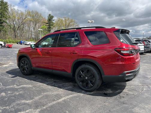 Radiant Red 2026 Honda Pilot Black Edition
