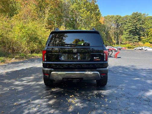 Crystal Black Pearl 2026 Honda Passport