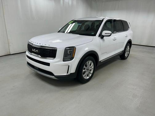 Glacial White Pearl 2022 Kia Telluride LX
