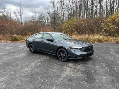 2025 Honda Accord Sport SE 1.5T