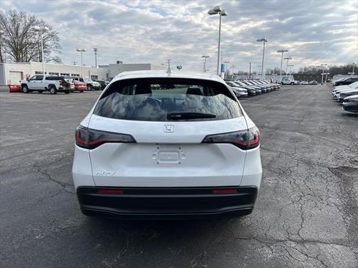 2025 Honda HR-V LX