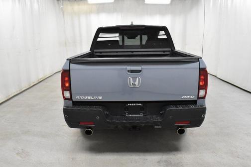 2023 Honda Ridgeline Black