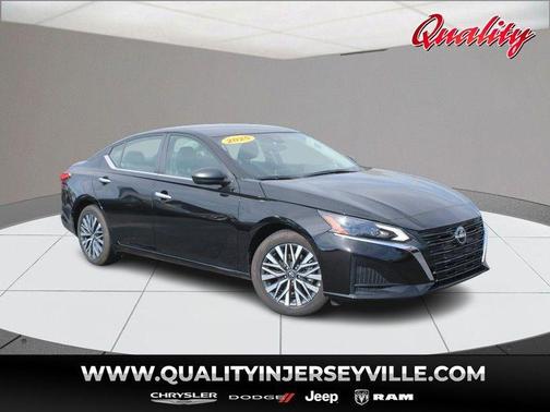 2025 Nissan Altima SV FWD