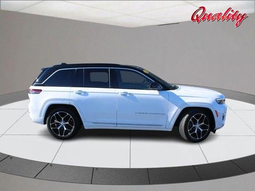 2024 Jeep Grand Cherokee Summit