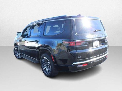 2024 Jeep Wagoneer Series II 4x4