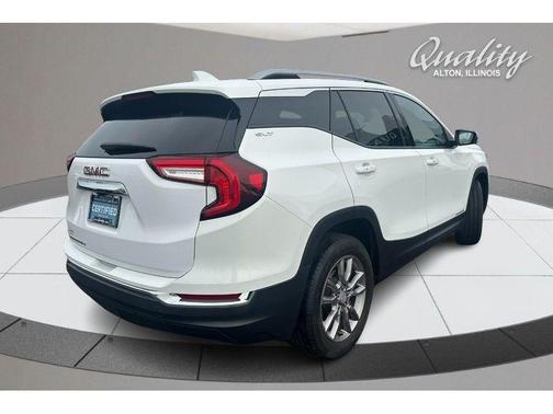 2023 GMC Terrain SLT
