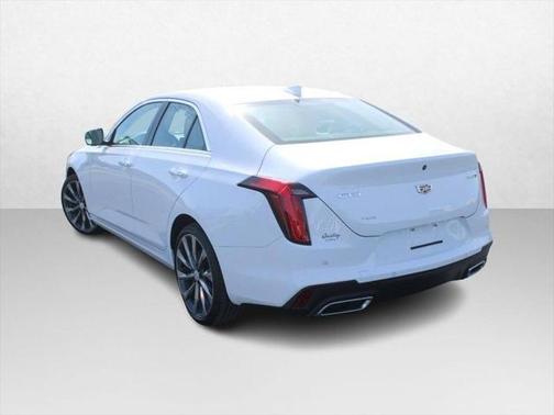 2024 Cadillac CT4 Luxury