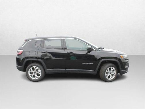 2025 Jeep Compass Sport