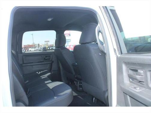 2025 RAM 2500 Tradesman Crew Cab 4x4 6'4' Box