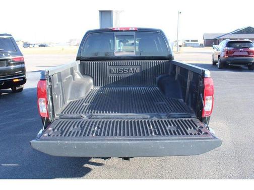 2016 Nissan Frontier S