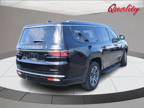 2023 Jeep Wagoneer L Series II 4x4