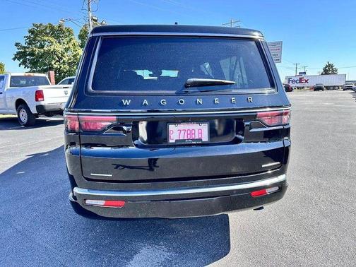 2023 Jeep Wagoneer L Series II 4x4