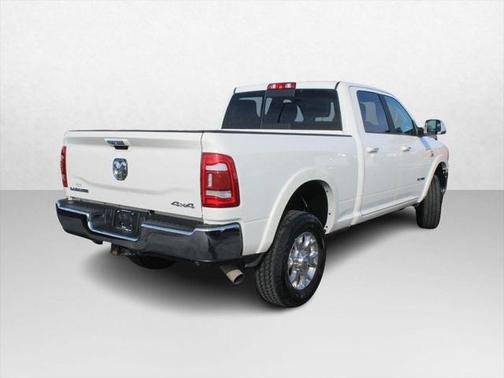 2022 RAM 2500 Laramie Crew Cab 4x4 6'4' Box