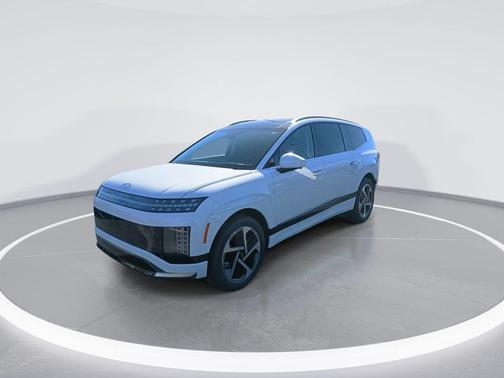 Snow White Pearl 2026 Hyundai IONIQ 9 PERFORMANCE CALLIGRAPHY