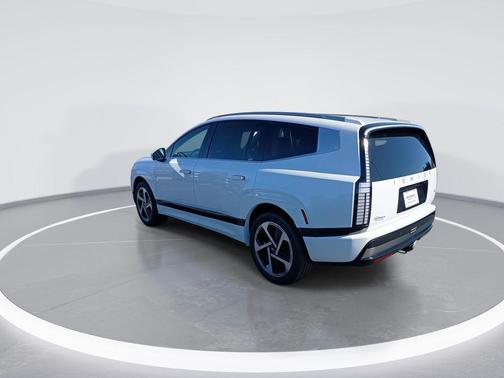 Snow White Pearl 2026 Hyundai IONIQ 9 PERFORMANCE CALLIGRAPHY