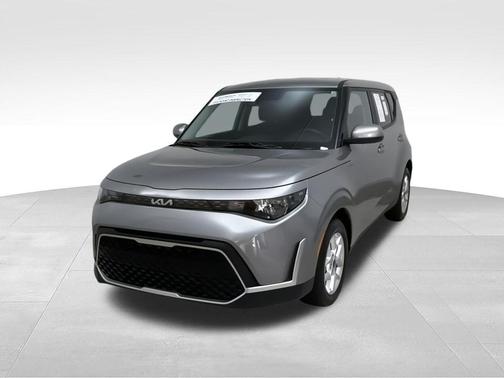 Steel Gray 2024 Kia Soul LX