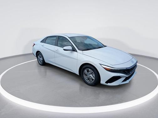 Serenity White Pearl 2026 Hyundai ELANTRA SE