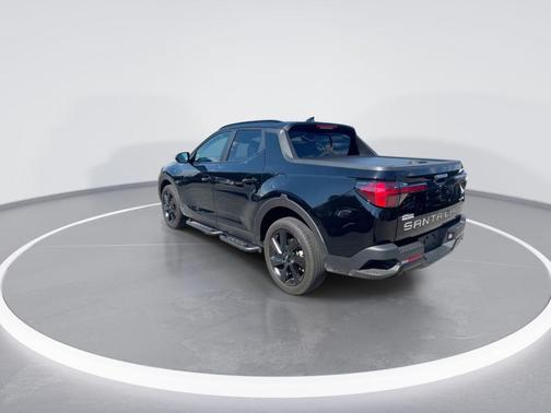 Phantom Black 2024 Hyundai SANTA CRUZ