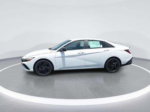 Serenity White Pearl 2026 Hyundai ELANTRA SEL Sport
