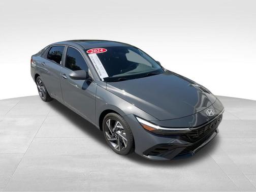 Gray 2024 Hyundai ELANTRA SEL