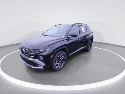 Phantom Black 2025 Hyundai TUCSON Limited