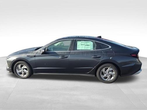 Portofino Gray 2026 Hyundai SONATA SE