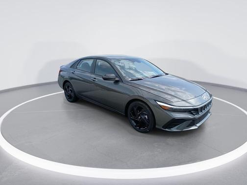 Amazon Gray 2026 Hyundai ELANTRA SEL Sport