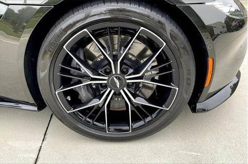 2021 Aston Martin Vantage Automatic