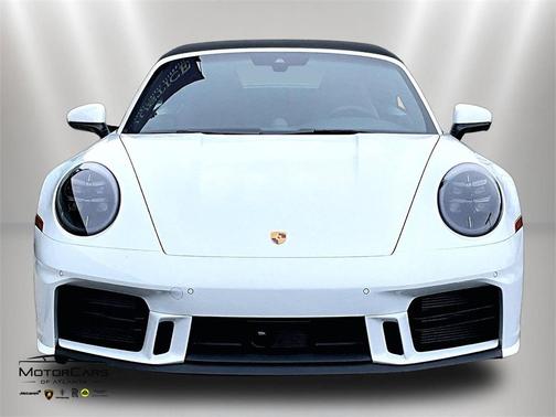 2026 Porsche 911 Carrera 4S Cabriolet