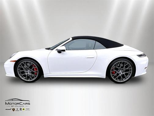 2026 Porsche 911 Carrera 4S Cabriolet