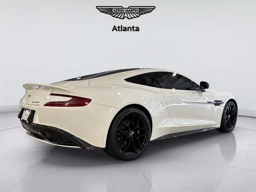 2016 Aston Martin Vanquish V12