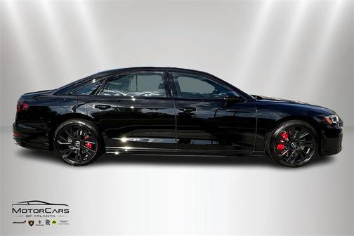2025 Audi S8 4.0T