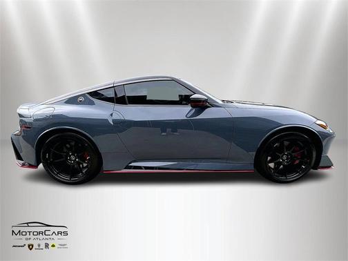 2025 Nissan Z NISMO 9-speed automatic Transmission