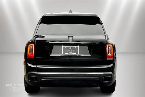 2022 Rolls-Royce Cullinan Black Badge