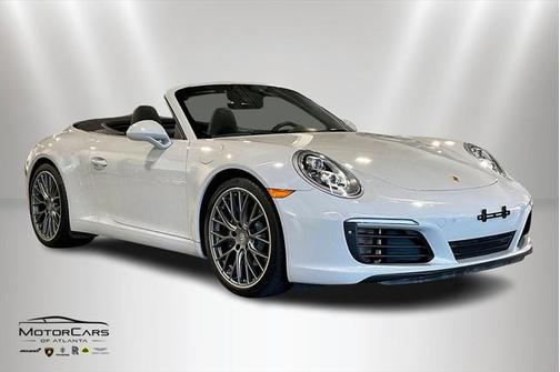 2019 Porsche 911 Carrera