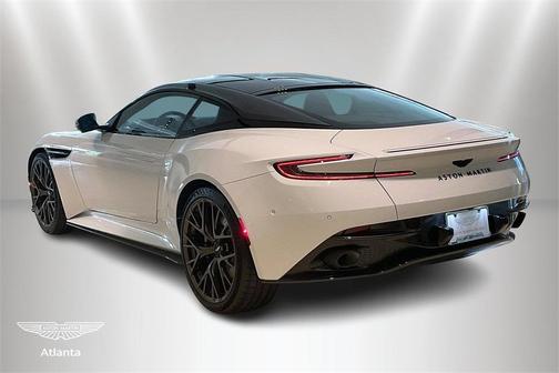 2025 Aston Martin DB12