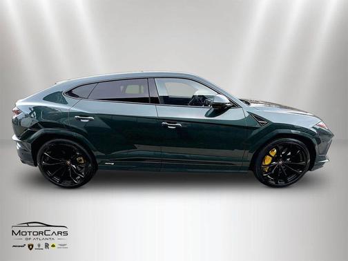 2024 Lamborghini Urus S