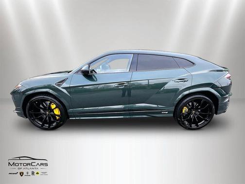 2024 Lamborghini Urus S
