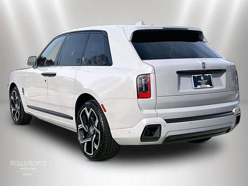 2026 Rolls-Royce Cullinan Black Badge