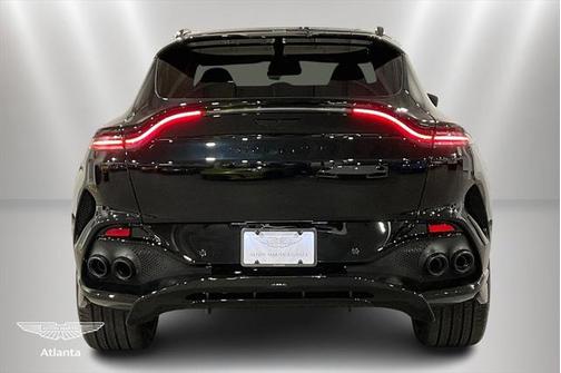 2025 Aston Martin DBX 707