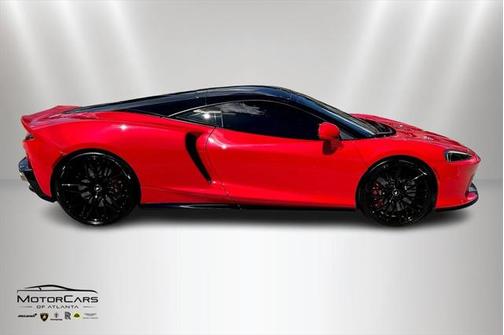 2023 McLaren GT