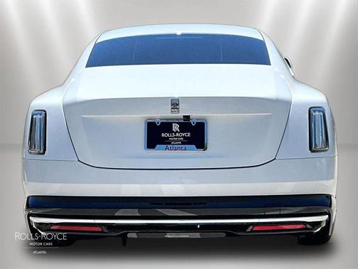 Arctic White 2025 Rolls-Royce Spectre